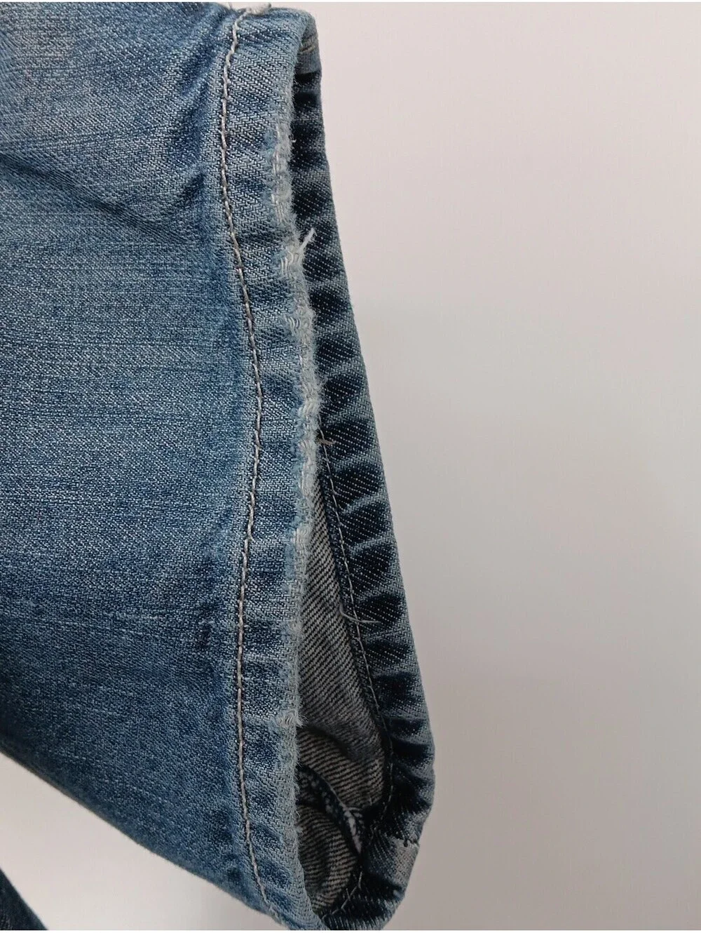 Flypaper Jeans Mens 34×32 Blue Denim Distressed Straight Y2K Casual Medium Wash